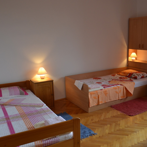 Places to stay - Hišica na morju